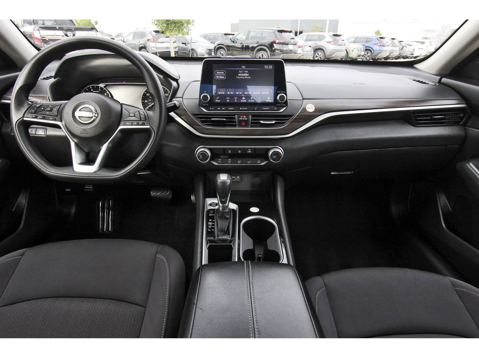 Used 2024 Nissan Altima 2.5 SV image 12