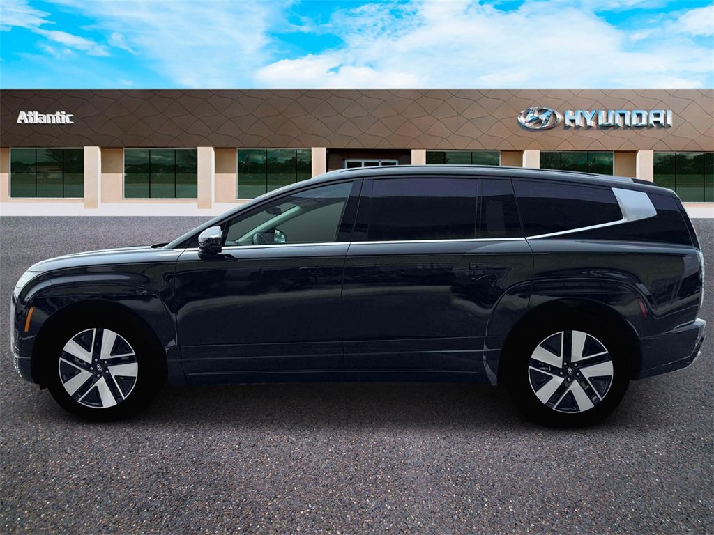 New 2026 Hyundai Ioniq 9 SEL image 3