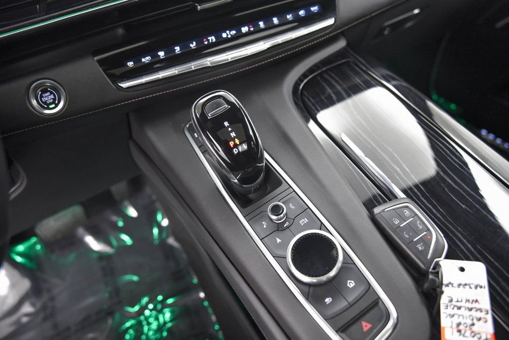 Used 2021 Cadillac Escalade Sport w/ Driver Assist Tech Package AWD/4WD image 23