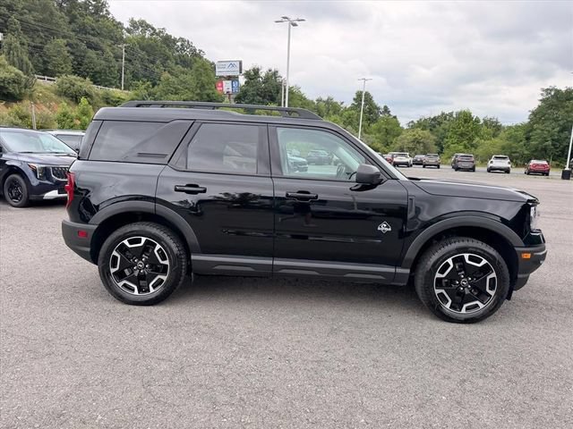 Used 2022 Ford Bronco Sport Outer Banks AWD/4WD image 14