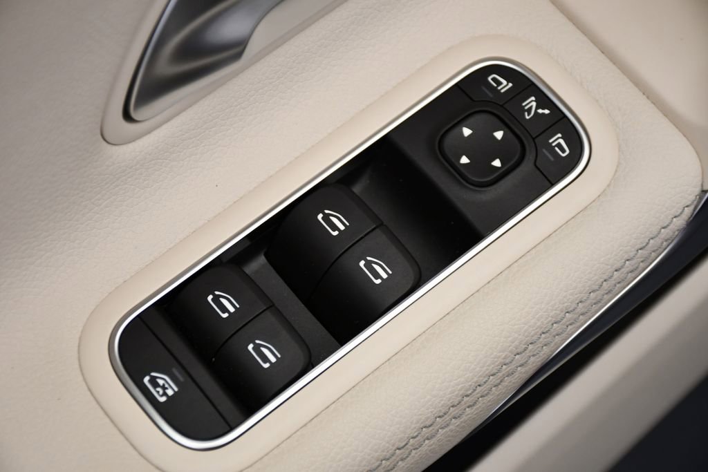 Used 2023 Mercedes-Benz CLA 250 CLA 250 image 34