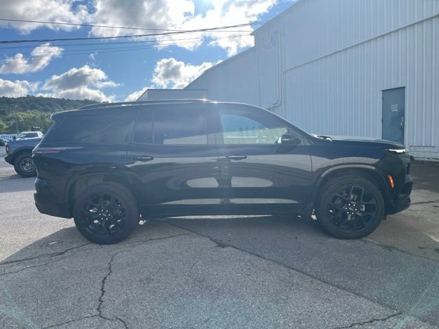 Used 2024 Chevrolet Traverse RS AWD/4WD image 4