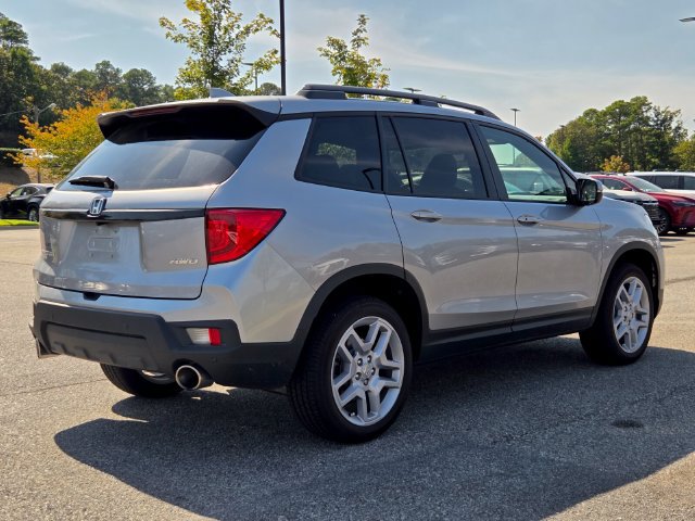 Used 2025 Honda Passport EX-L image 5