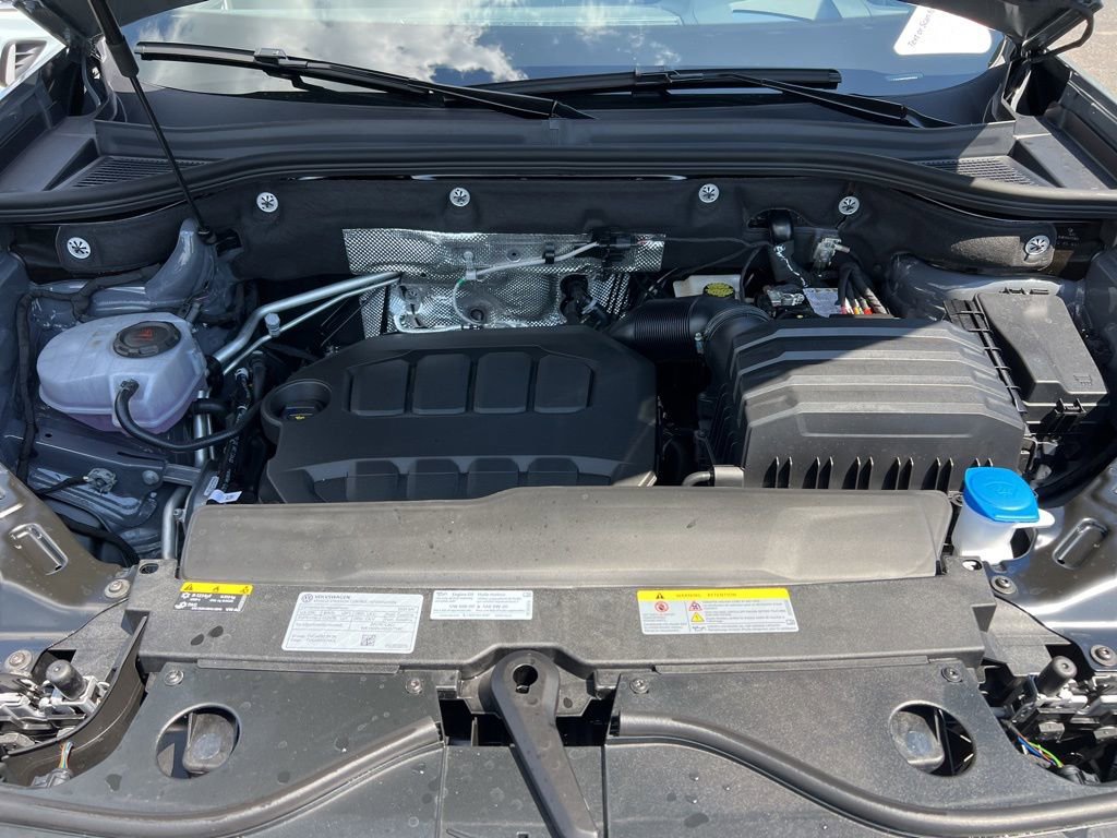 New 2026 Volkswagen Atlas Cross Sport SEL image 11