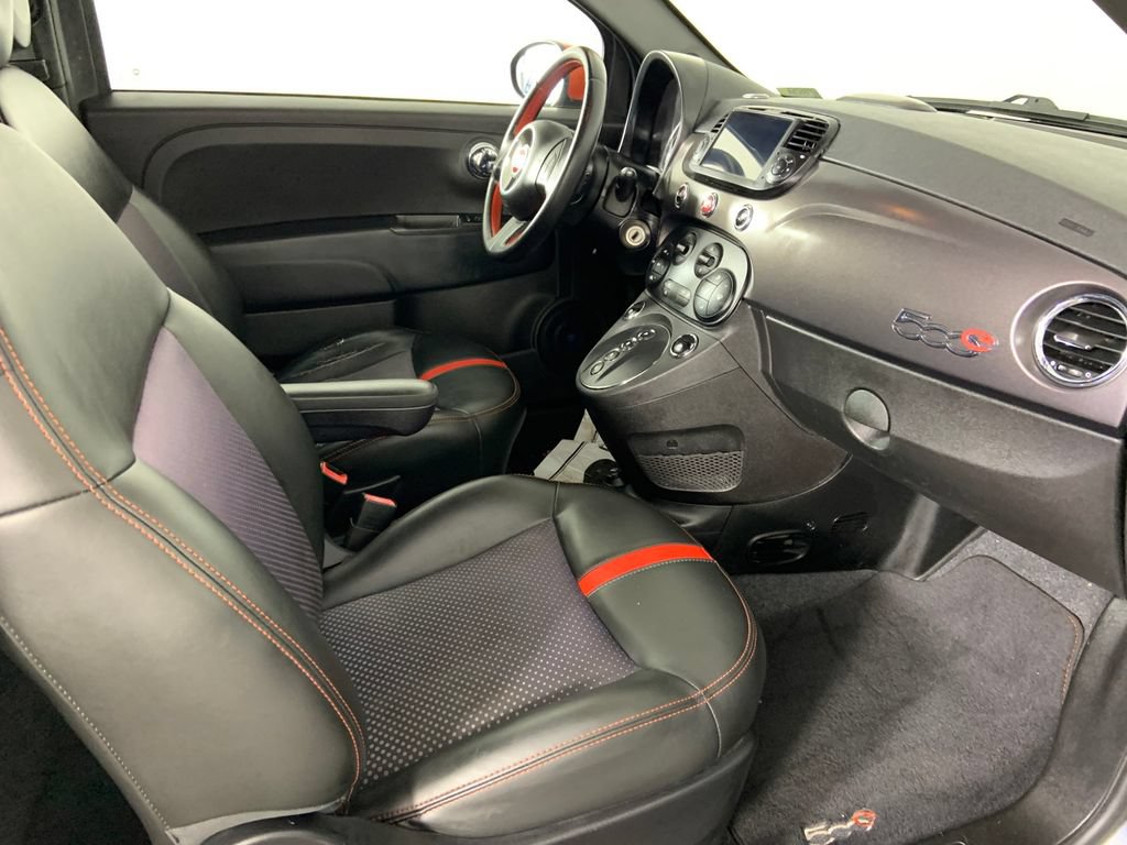 Used 2015 FIAT 500 e w/ Esport Package FWD image 14