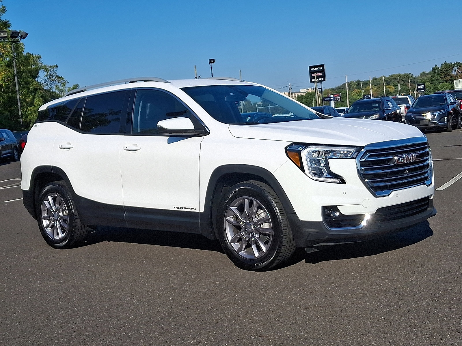Certified 2022 GMC Terrain SLT w/ Tech Package
