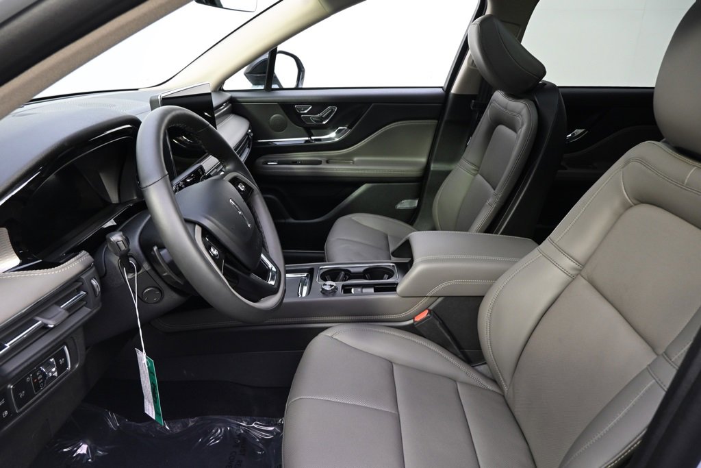 New 2026 Lincoln Corsair Grand Touring image 13