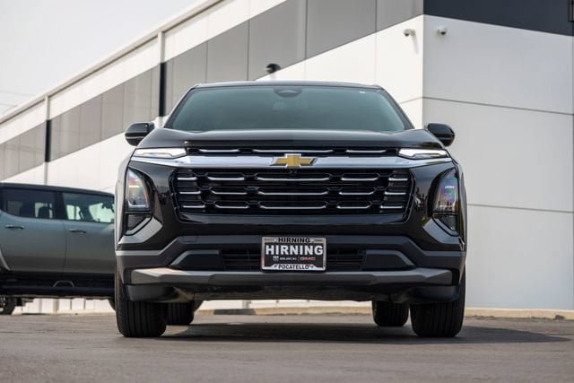 Used 2025 Chevrolet Equinox LT AWD/4WD image 46