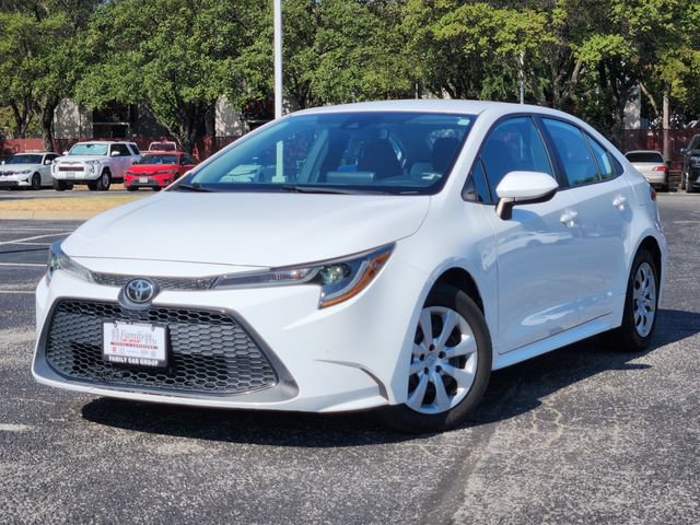 Used 2022 Toyota Corolla LE FWD image 1