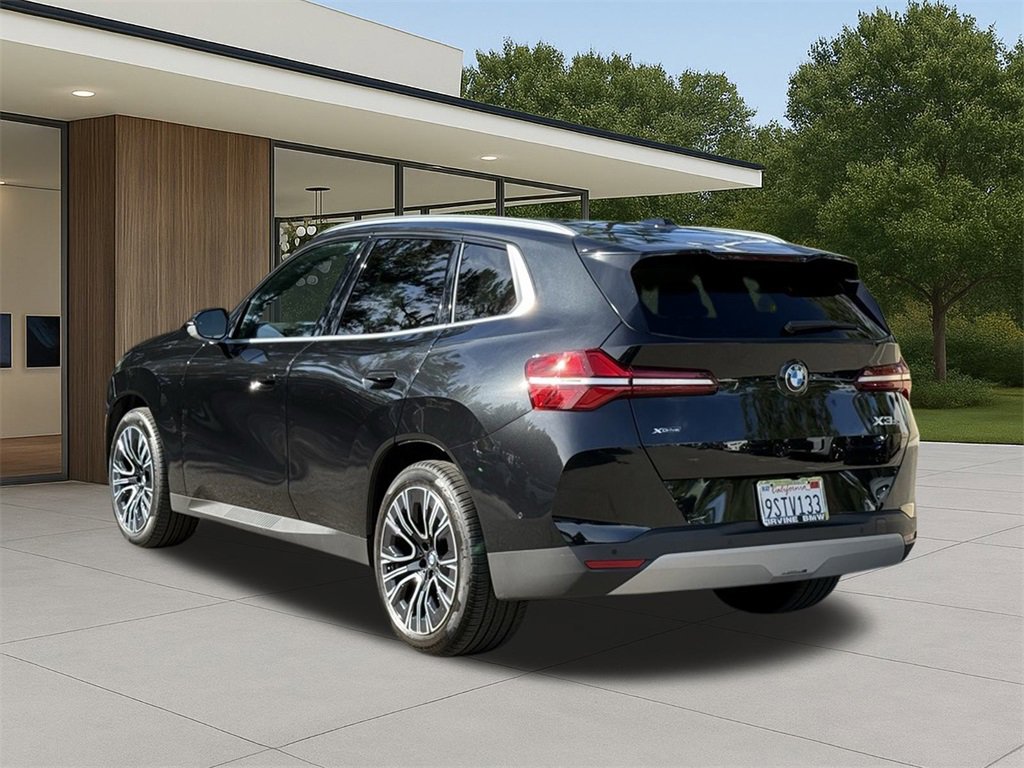 Used 2025 BMW X3 xDrive30i w/ Premium Package image 10
