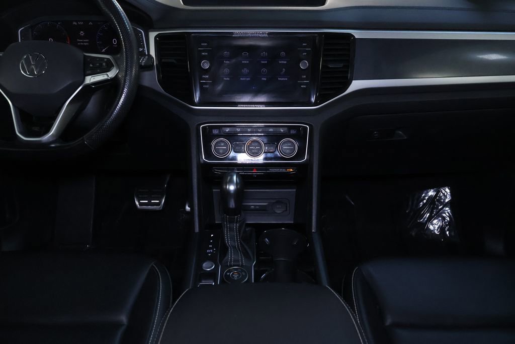 Used 2021 Volkswagen Atlas SEL R-Line image 21