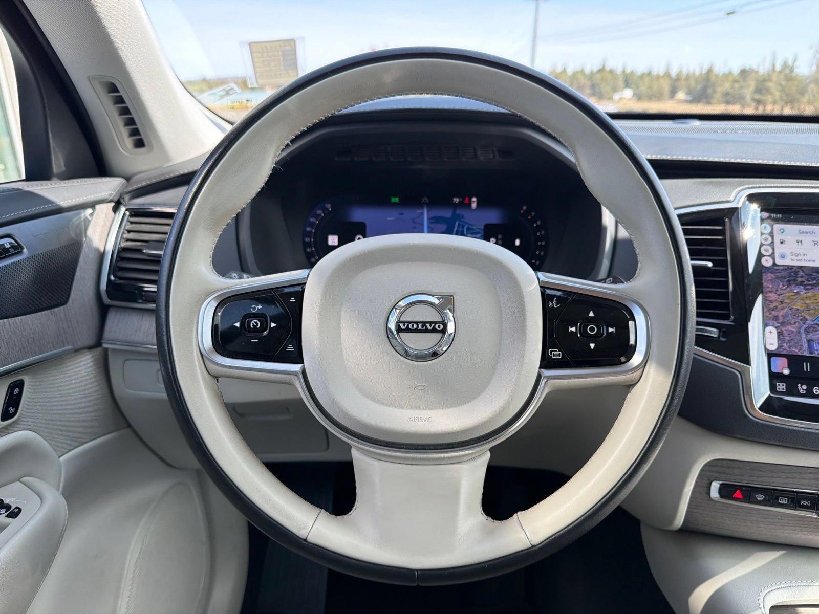 Used 2023 Volvo XC90 B6 Ultimate w/ Protection Package Premier AWD/4WD image 11