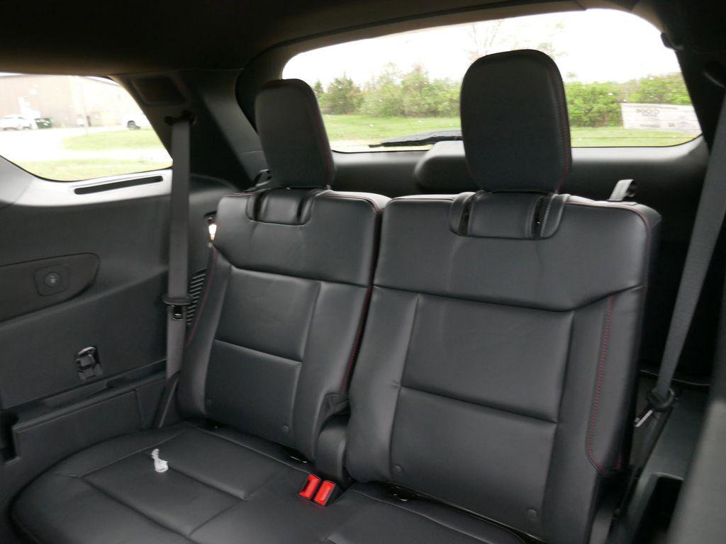 New 2026 Ford Explorer ST-Line image 15