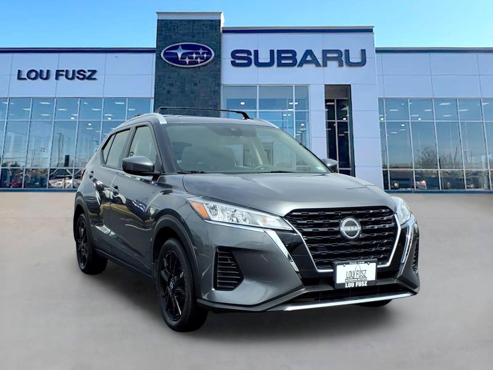 Used 2024 Nissan Kicks SV w/ Exterior Package FWD image 1