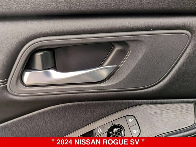 Certified 2024 Nissan Rogue SV w/ SV Premium Package AWD/4WD image 11
