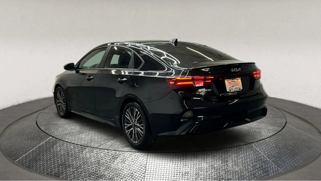 Used 2022 Kia Forte GT-Line w/ GT-Line Premium Package image 6