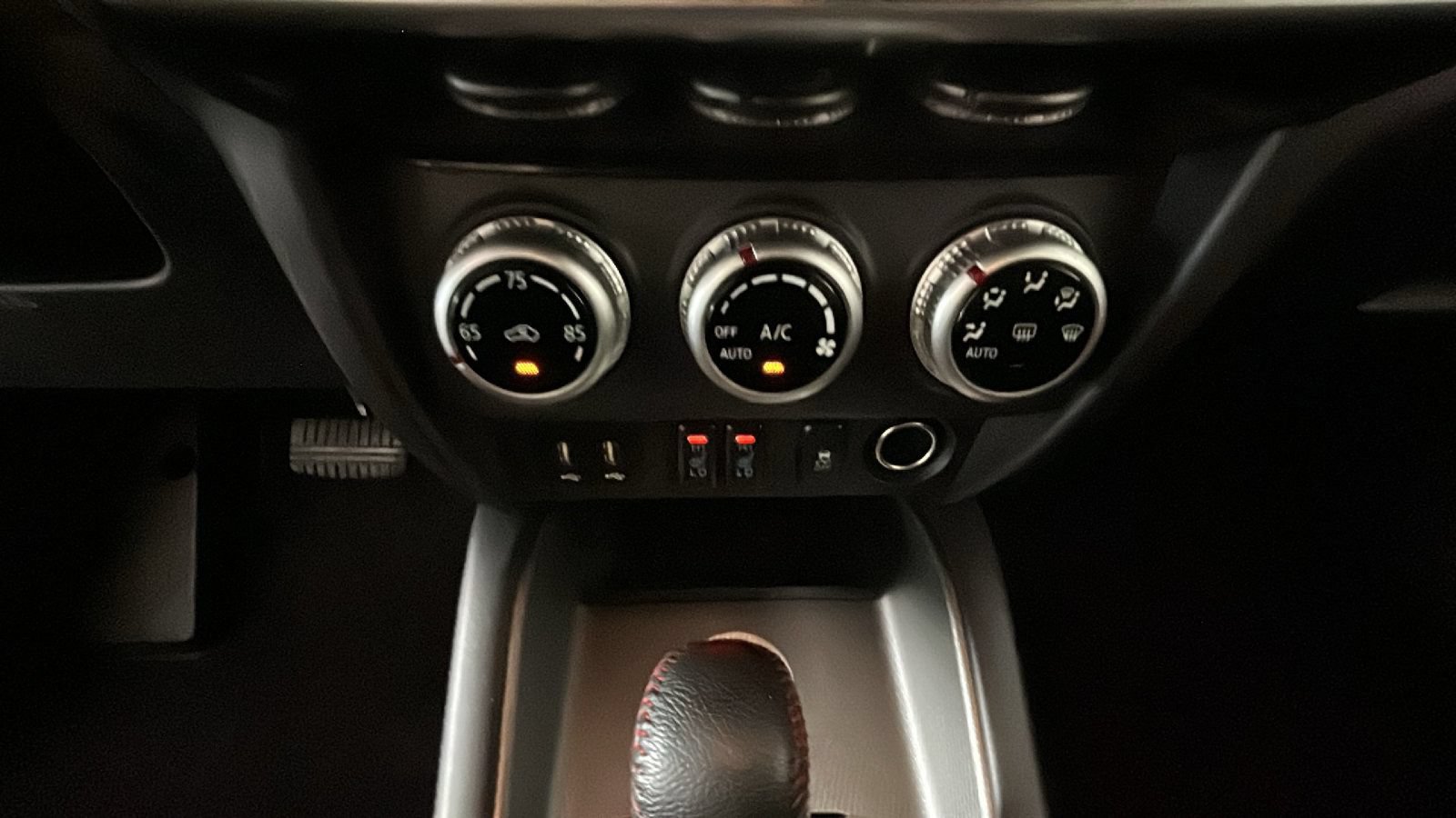 Used 2024 Mitsubishi Outlander Sport AWD image 24