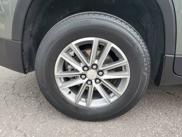 Used 2023 Chevrolet Traverse LT FWD image 5