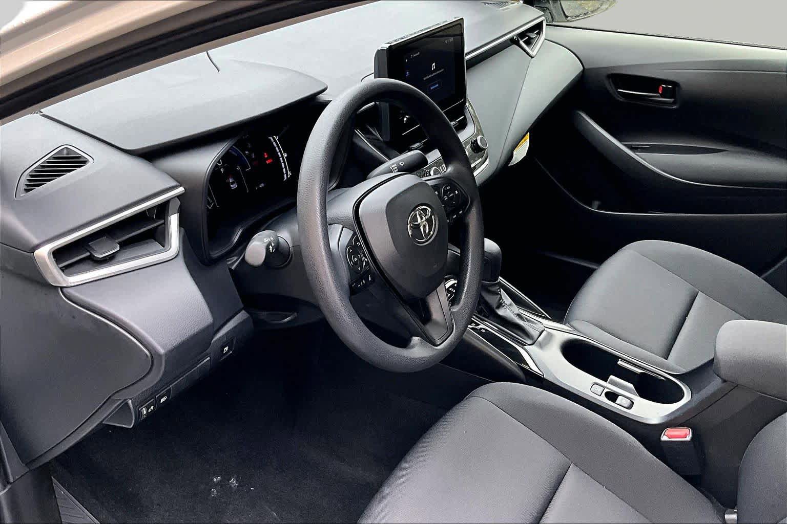 Certified 2026 Toyota Corolla LE FWD image 17
