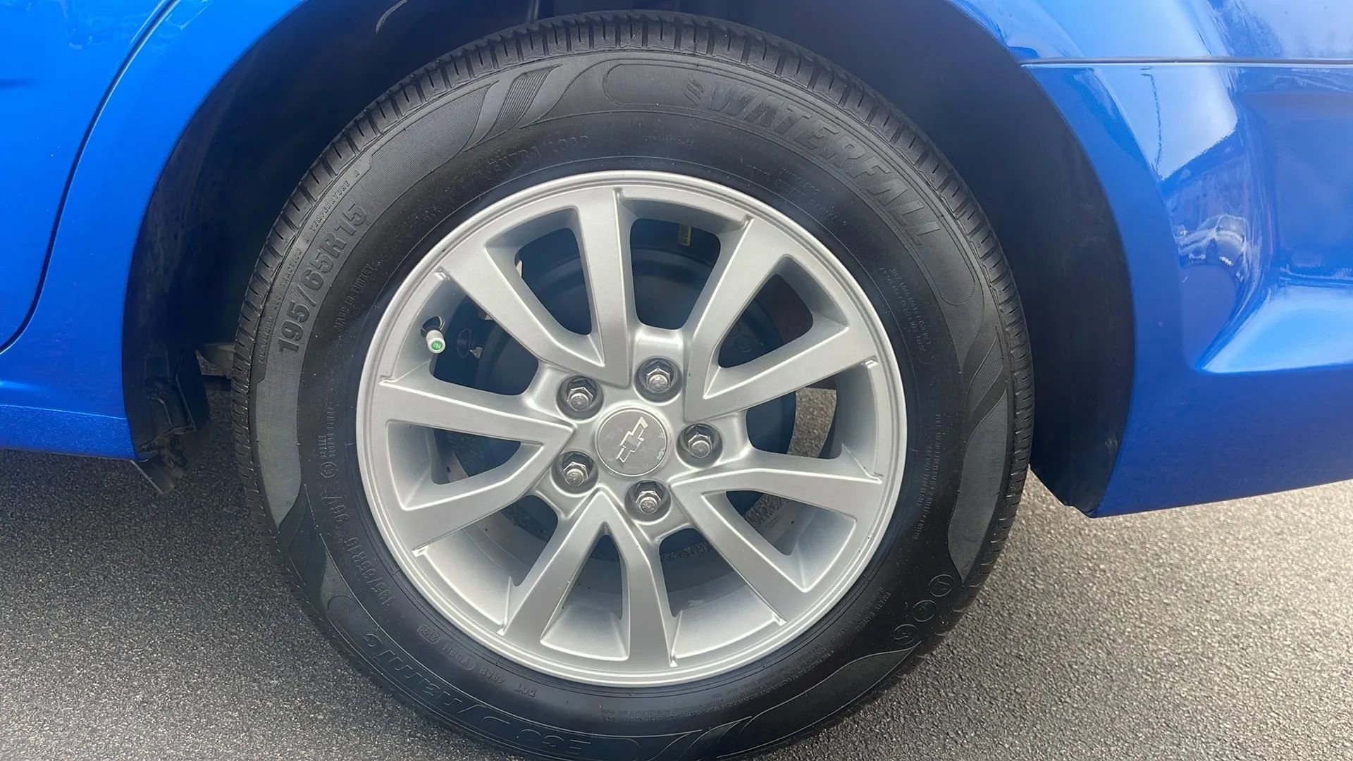 Used 2020 Chevrolet Sonic LT image 10