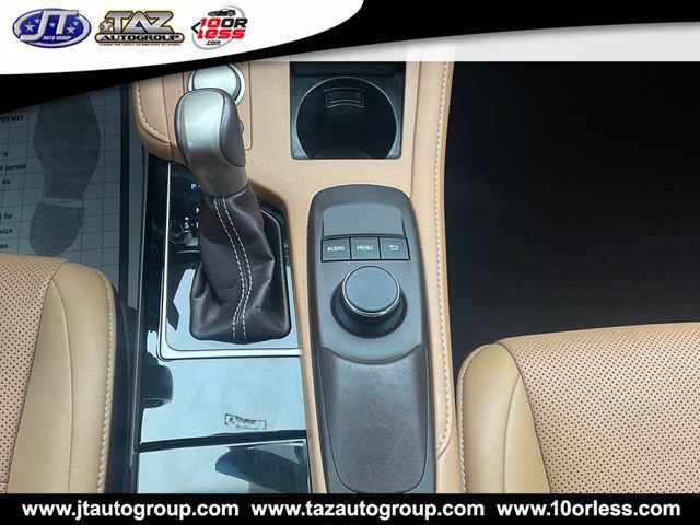 Used 2016 Lexus ES 350 w/ Premium Package w/Wood Trim FWD image 16