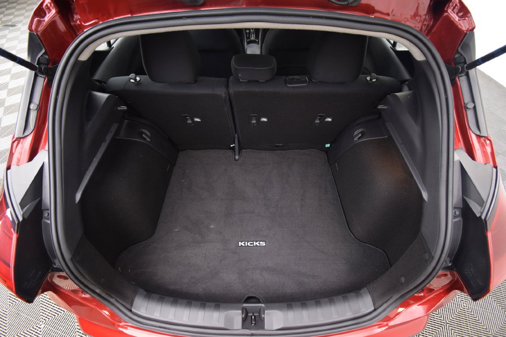 Used 2023 Nissan Kicks SV FWD image 23