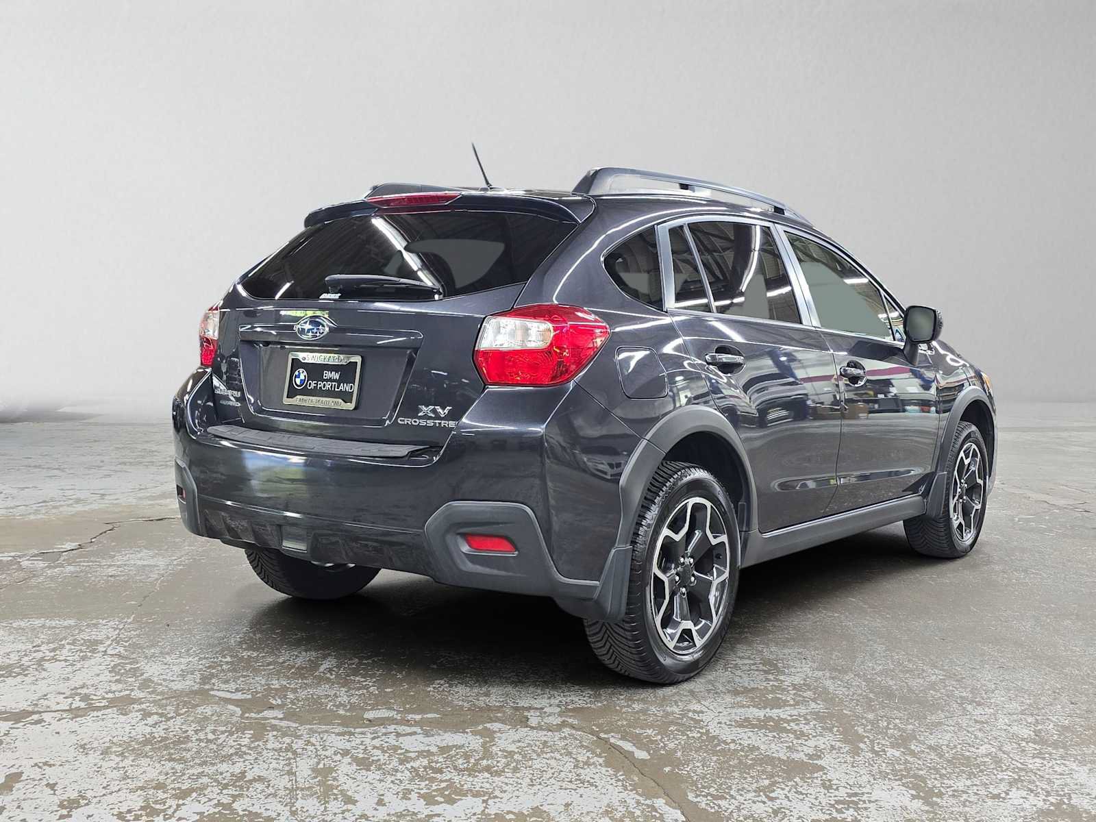 Used 2014 Subaru Crosstrek 2.0i Limited AWD/4WD image 3