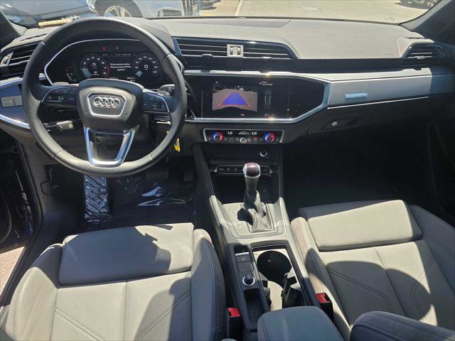 Used 2022 Audi Q3 2.0T Premium AWD/4WD image 21