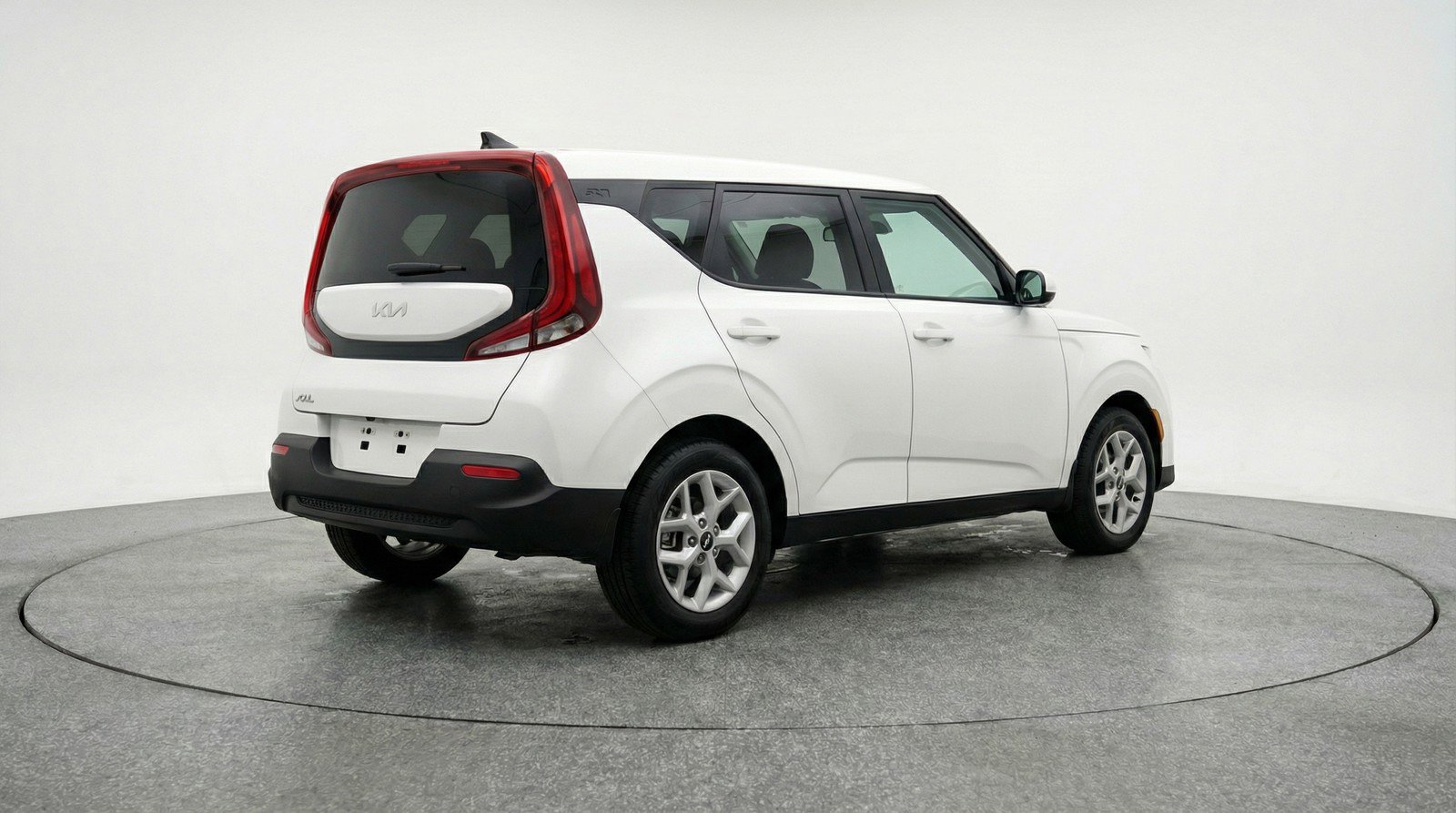 Used 2025 Kia Soul LX w/ LX Technology Package image 9
