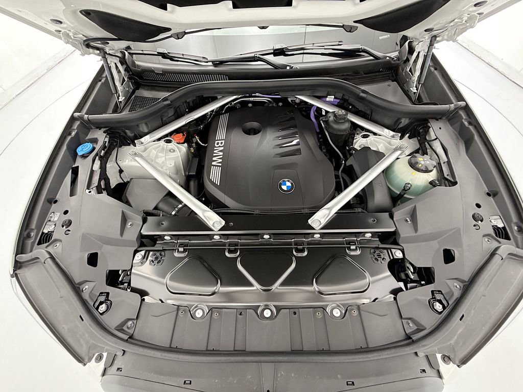 New 2026 BMW X5 xDrive40i w/ Executive Package image 28