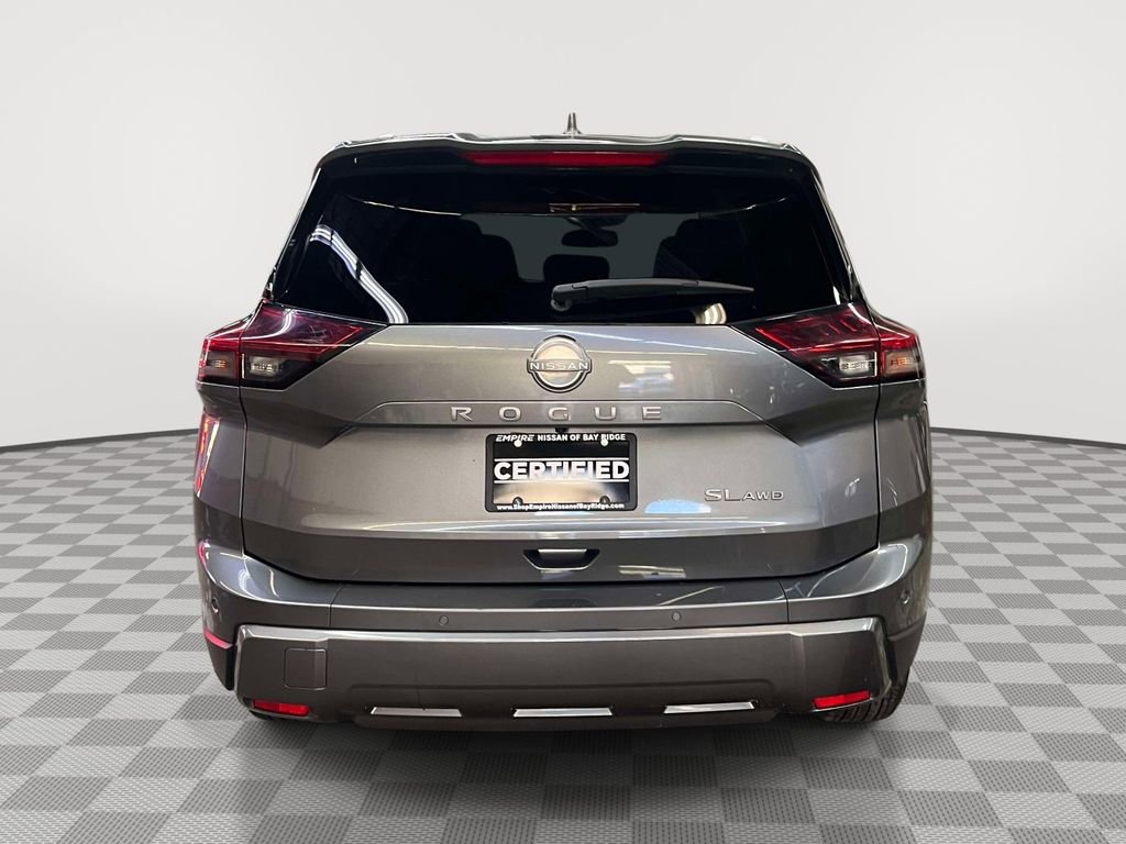 Used 2026 Nissan Rogue SL AWD/4WD image 4
