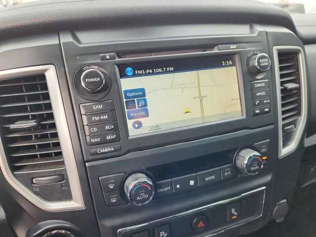 Used 2018 Nissan Titan SV w/ SV Convenience Package image 23