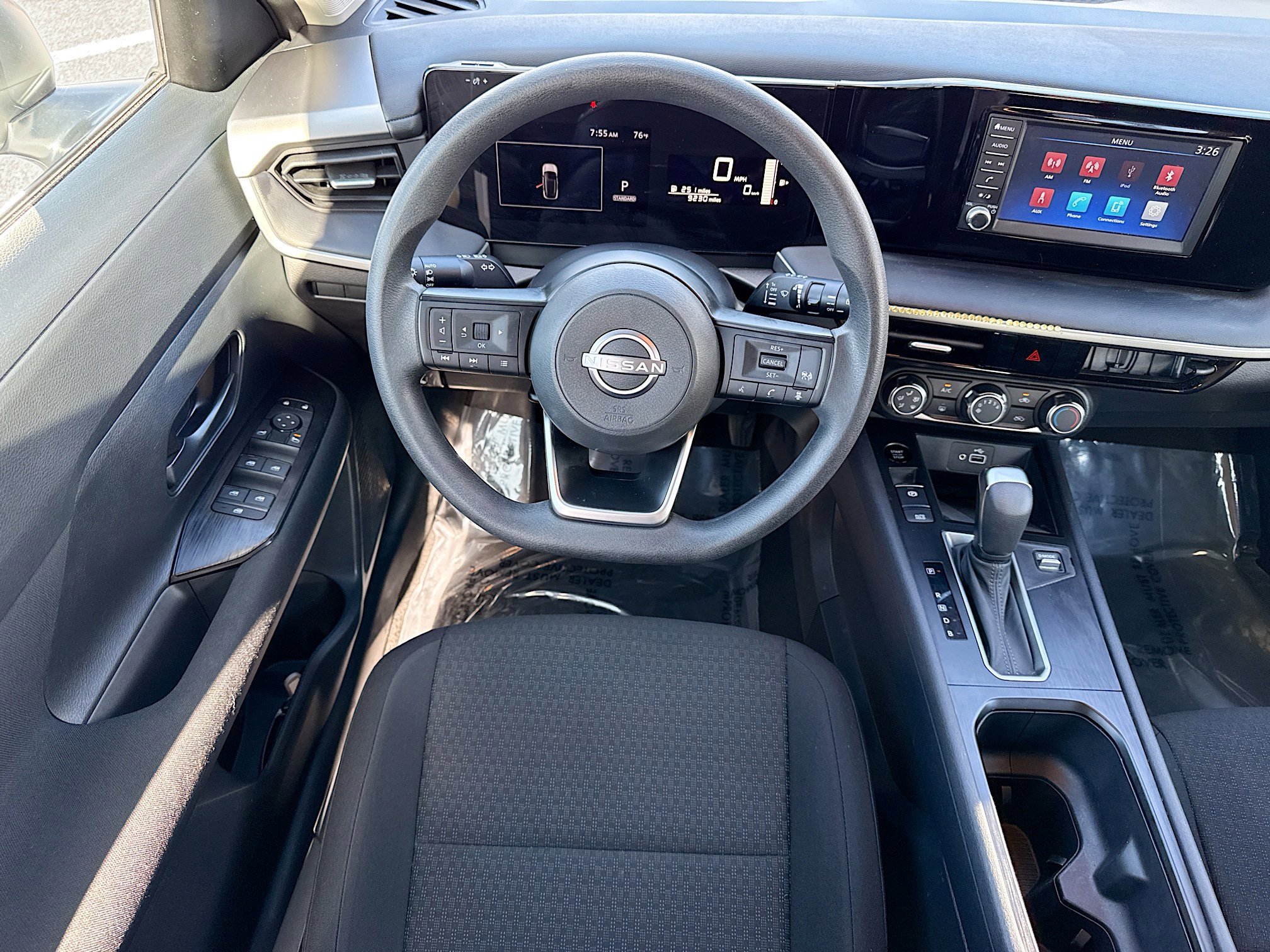 Used 2025 Nissan Kicks S image 16