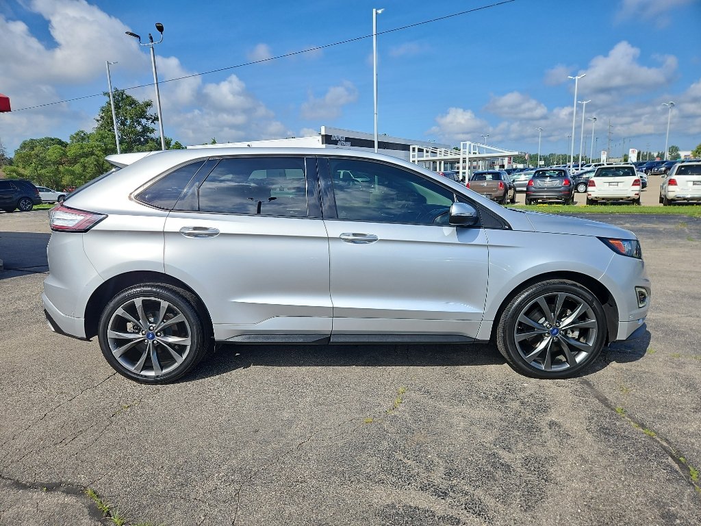 Used 2018 Ford Edge Sport w/ Equipment Group 401A AWD/4WD image 5