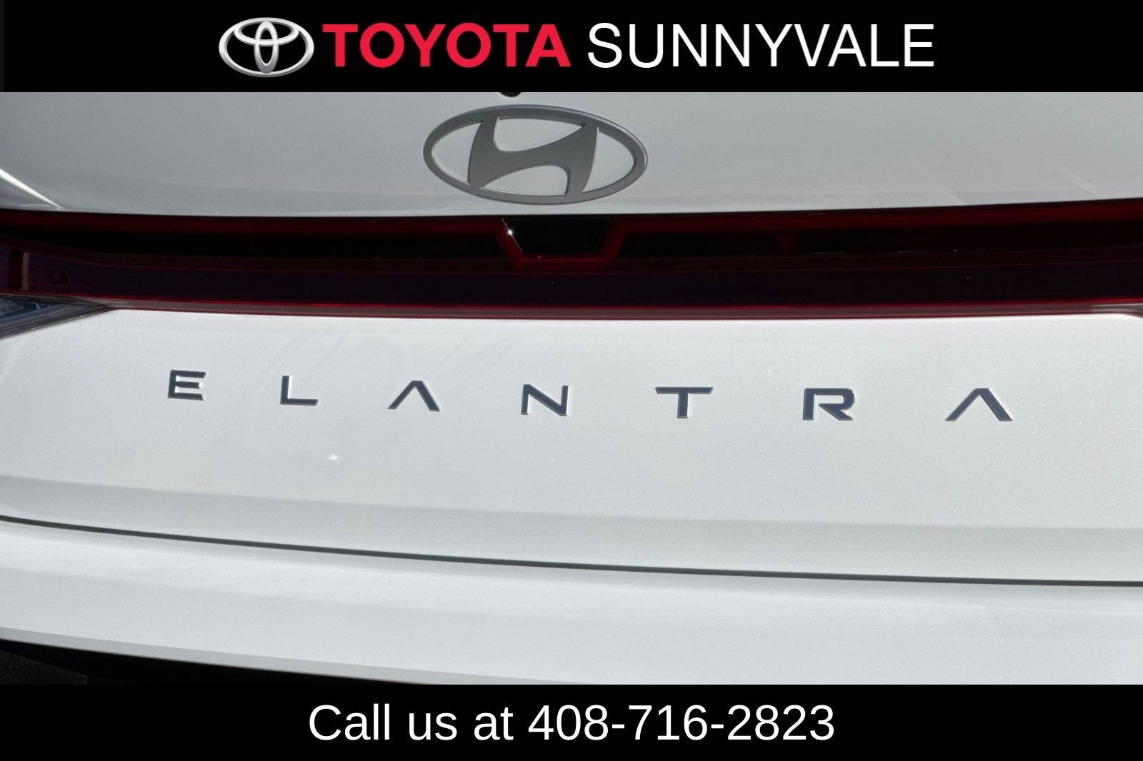 Used 2026 Hyundai Elantra SE image 13