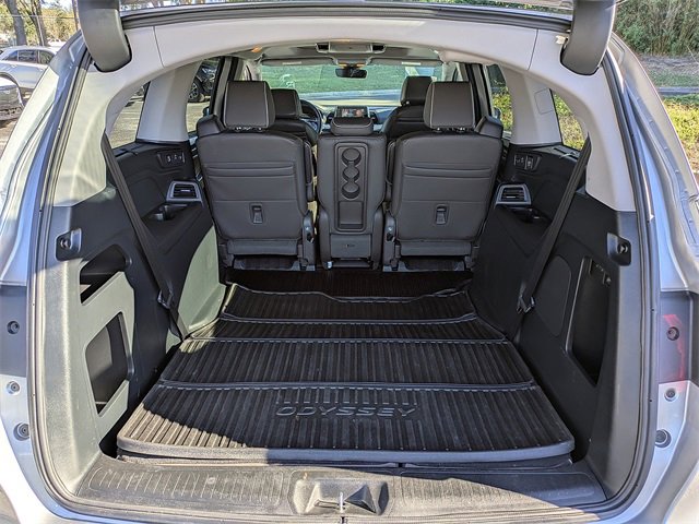 Used 2024 Honda Odyssey Elite image 12