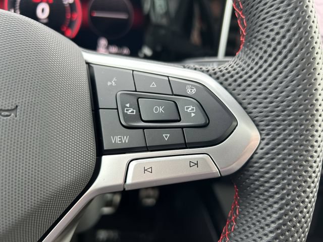 New 2026 Volkswagen GTI SE FWD image 18