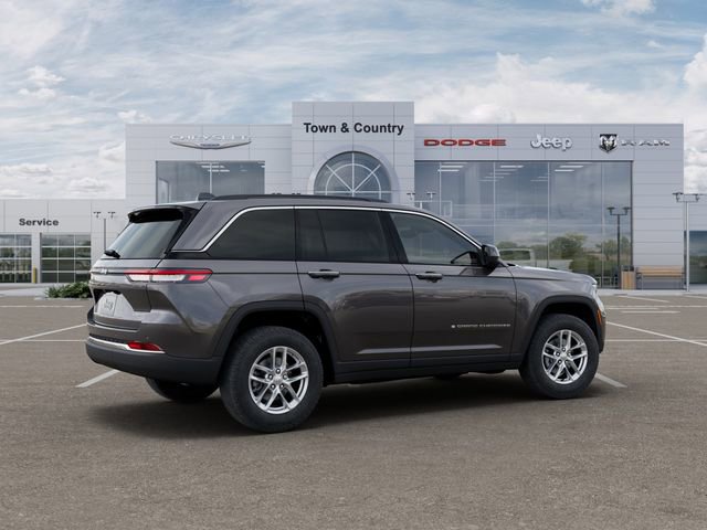 New 2025 Jeep Grand Cherokee Laredo X image 4
