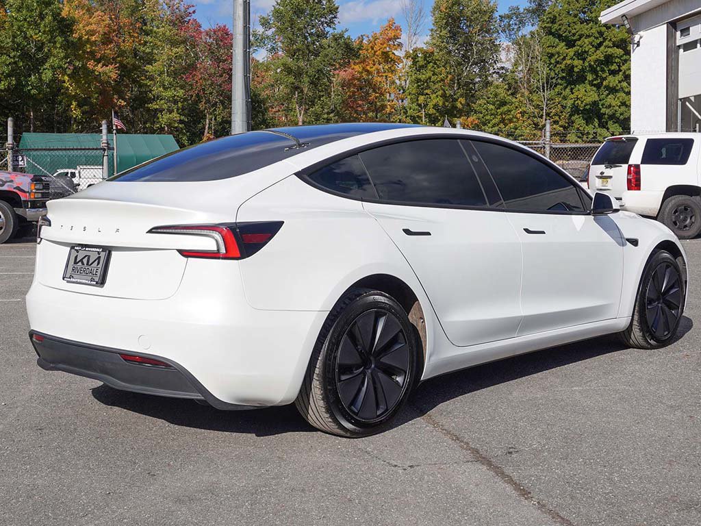 Used 2025 Tesla Model 3 Long Range RWD image 9
