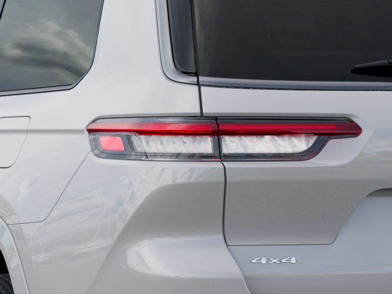 New 2026 Jeep Grand Cherokee L Limited image 9