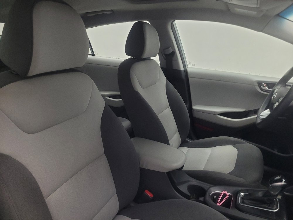 Used 2020 Hyundai Ioniq Blue FWD image 21