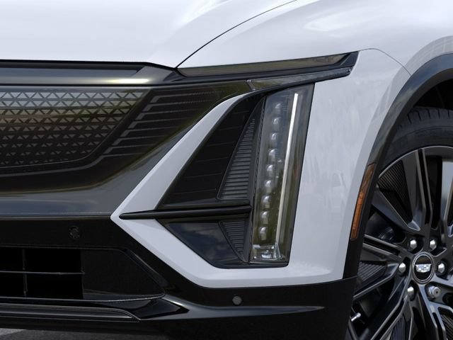 New 2026 Cadillac Lyriq Signature Sport w/ Nappa Leather Package AWD/4WD image 10