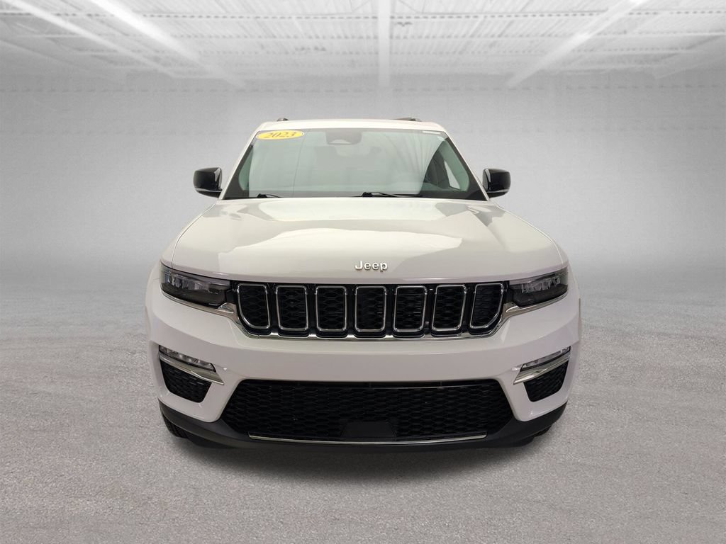 Used 2023 Jeep Grand Cherokee Limited AWD/4WD image 11