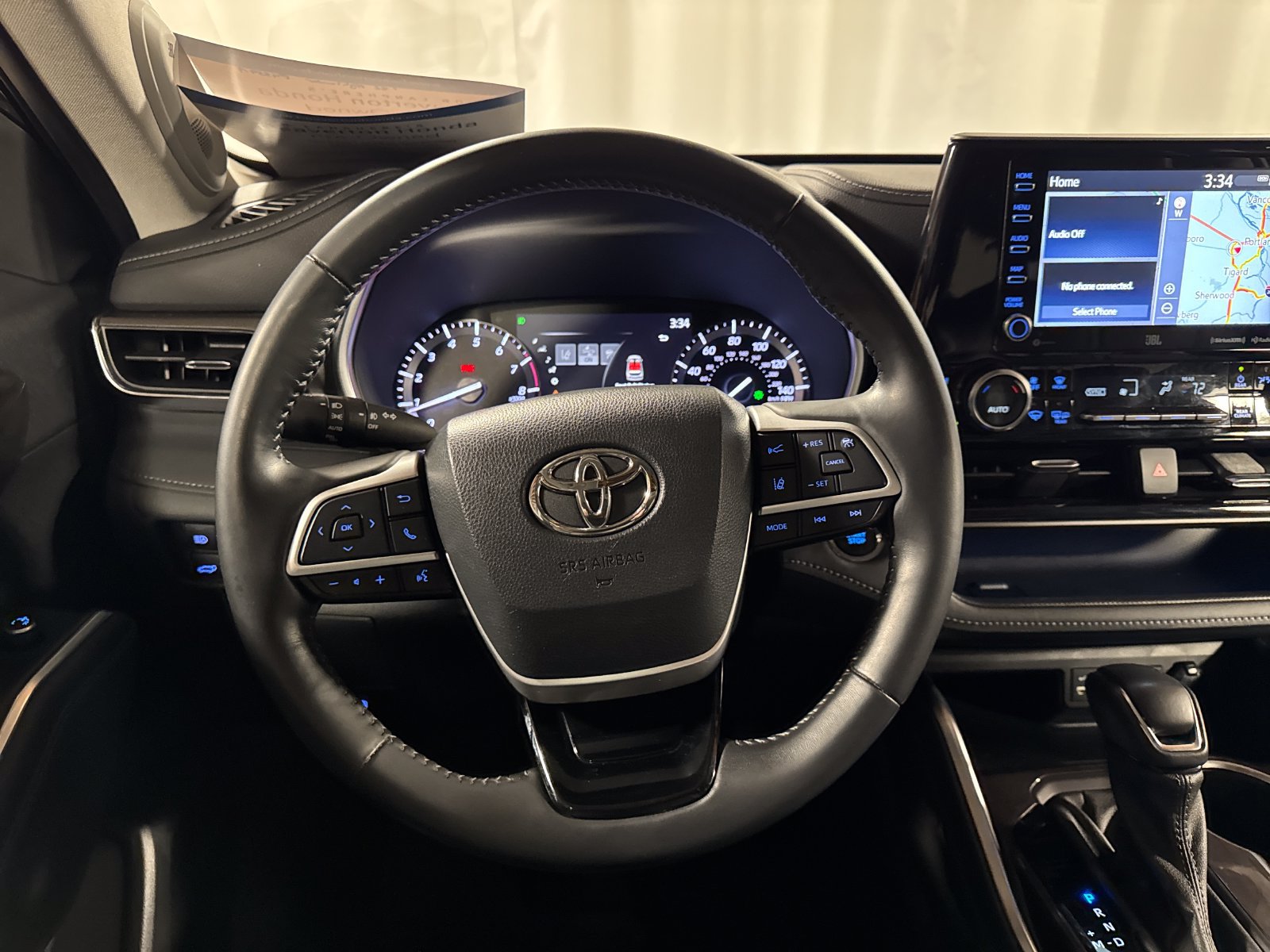 Used 2022 Toyota Highlander Limited AWD/4WD image 19