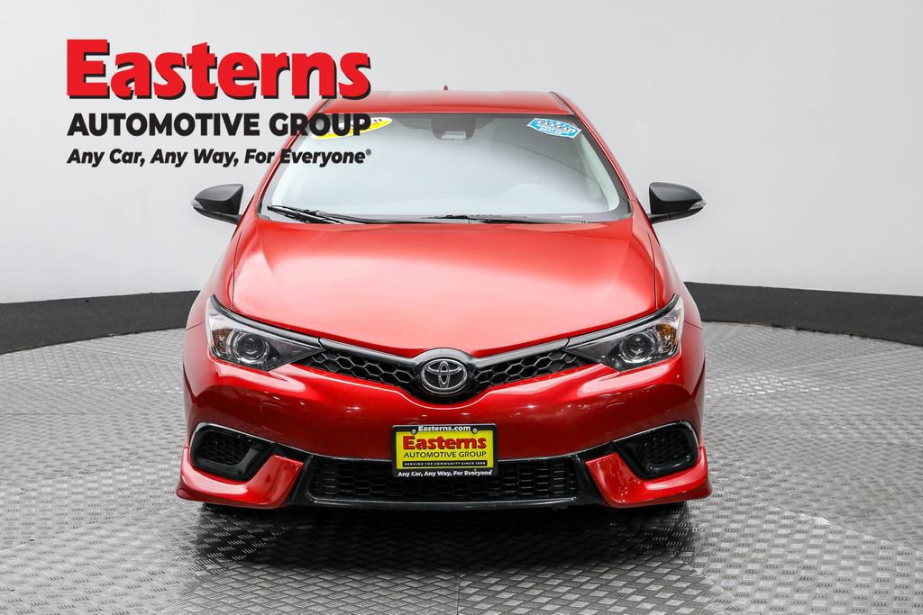 Used 2018 Toyota Corolla iM w/ Carpet Mat Package (TMS) image 2