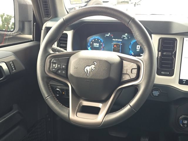 Used 2025 Ford Bronco Heritage Edition AWD/4WD image 40