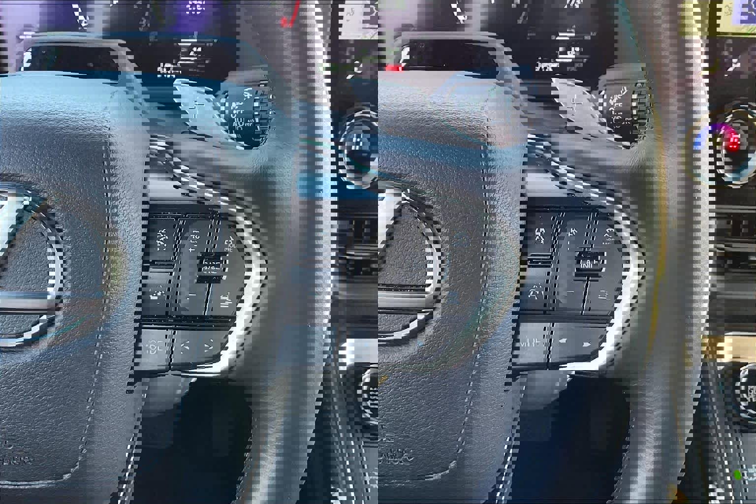 Used 2024 Lexus GX 550 w/ Accessory Package (2T) image 24