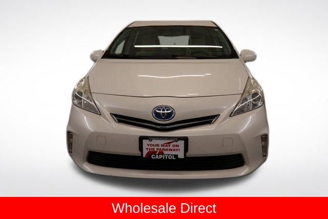 Used 2014 Toyota Prius V Two image 6