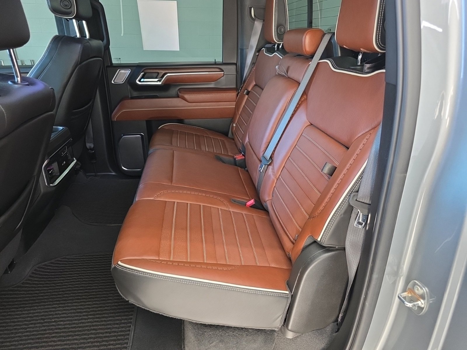 Used 2024 GMC Sierra 2500 Denali Ultimate w/ Max Trailering Package image 34