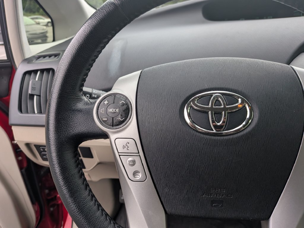 Used 2013 Toyota Prius Four FWD image 13